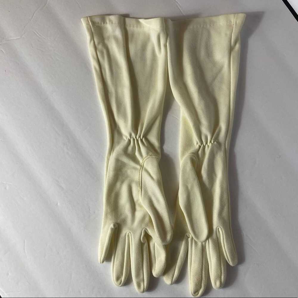 Vintage Pale Yellow Textured Gloves Ladies Retro … - image 1