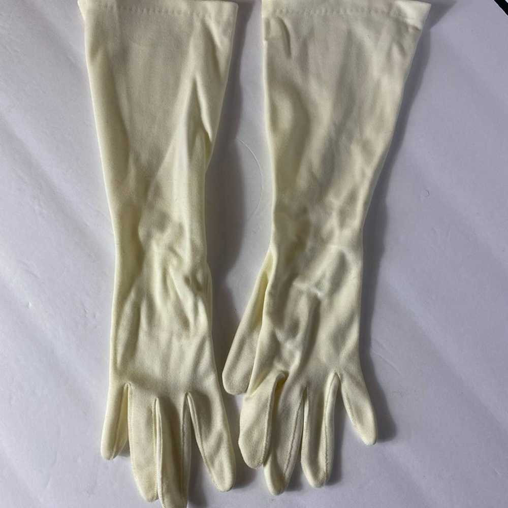 Vintage Pale Yellow Textured Gloves Ladies Retro … - image 2