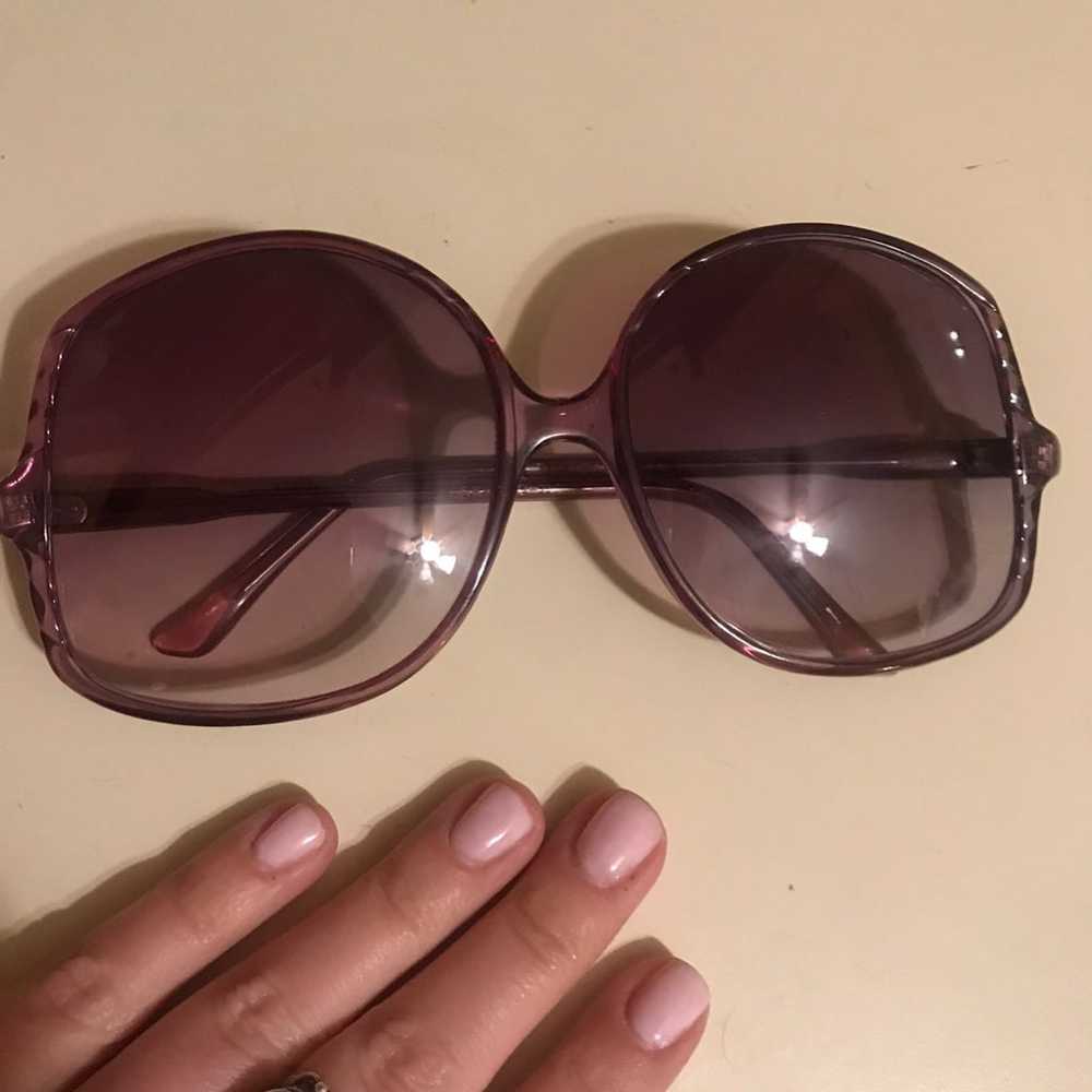 True Vintage Oversized Purple Sunglasses - image 9