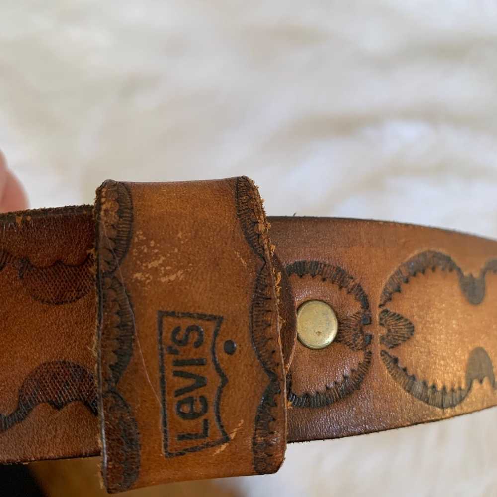 Vintage Levi’s leather belt - image 3