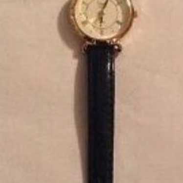 Vtg Black Timex Analog Wristwatch - image 1