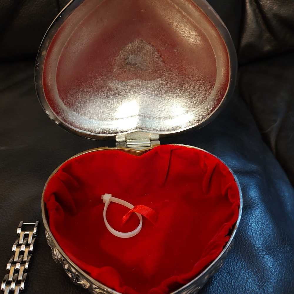 Vintage silver plated heart shaped box with two t… - image 5