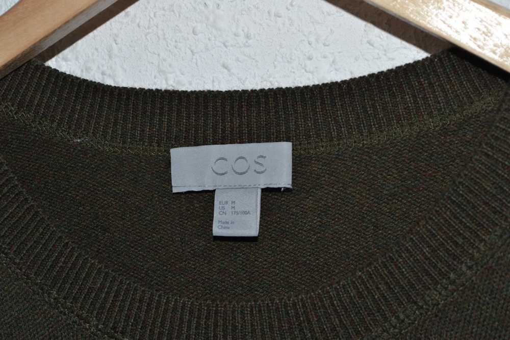 Cos × Streetwear Cos Basic Olive Crew Neck Sweate… - image 9