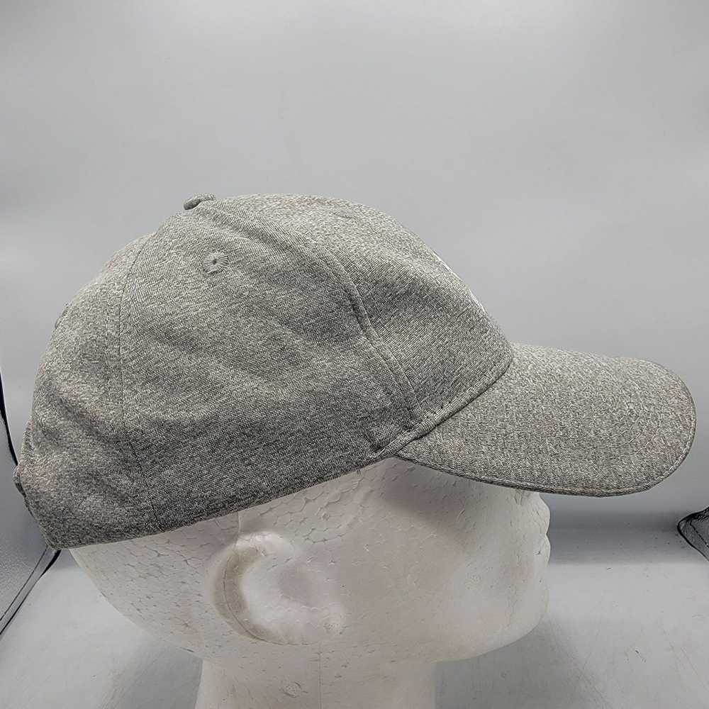 Other Sport Tek White Cap Gray Golf Hat Adjustabl… - image 4