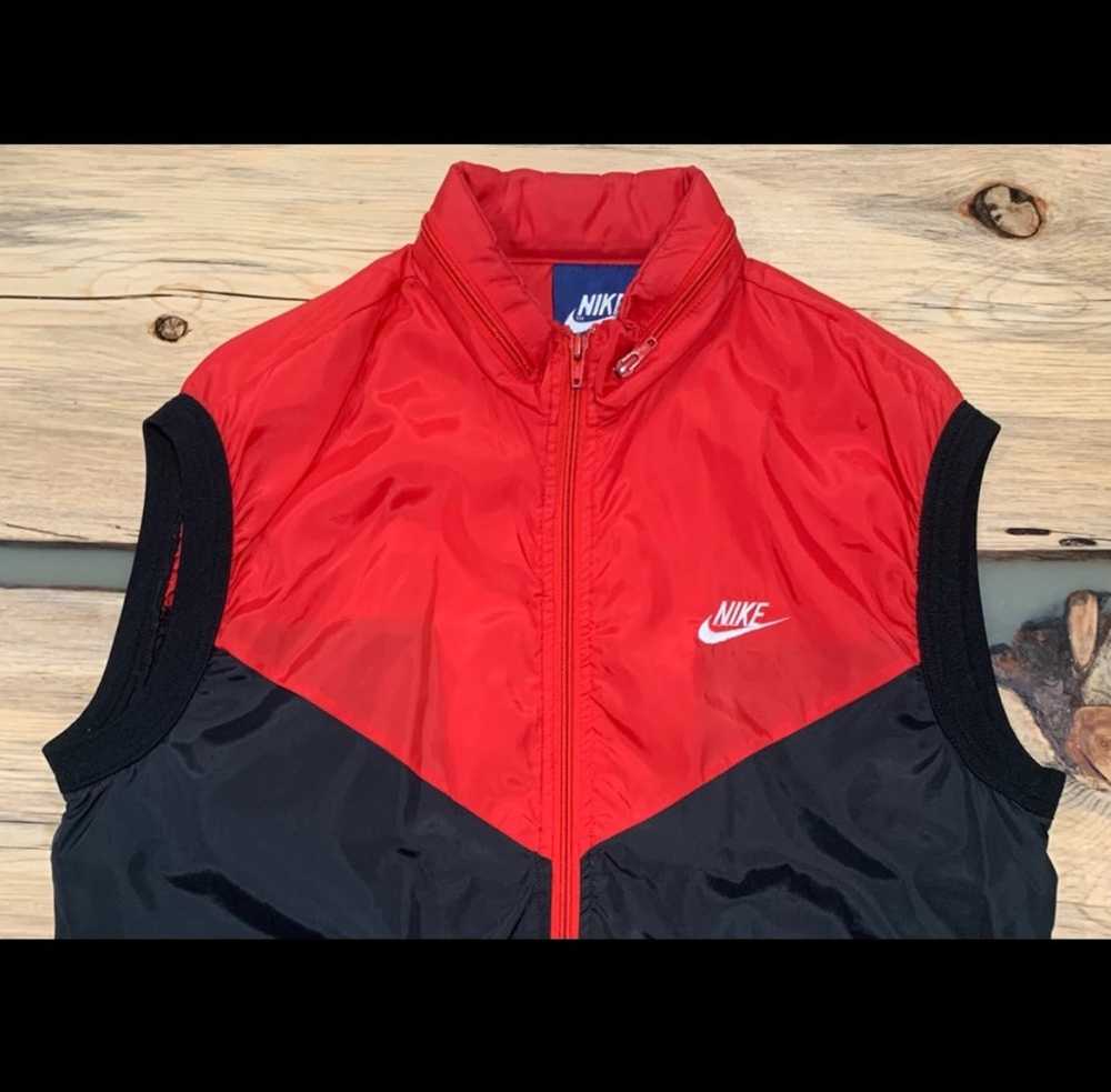 Nike Vintage Nike Nylon Vest With Hideaway Hood B… - image 3