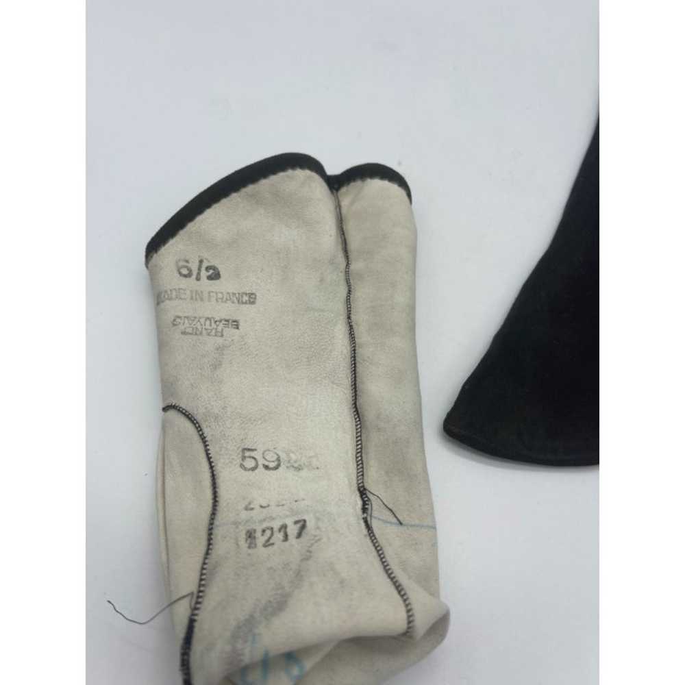 Vintage Wear Right Black Suede Embroidered Gloves… - image 4