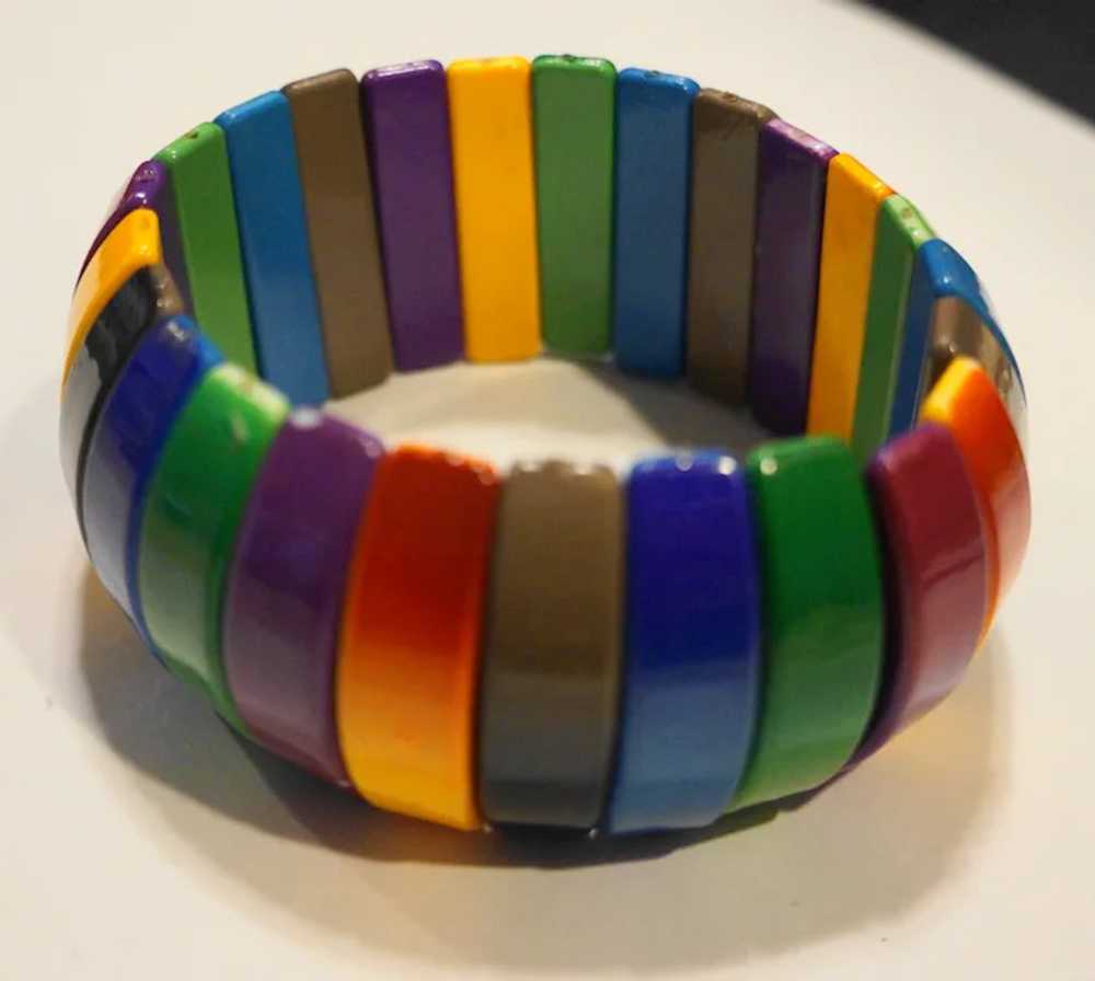 Bright Colorful Domed Plastic Stretch Bracelet - image 5