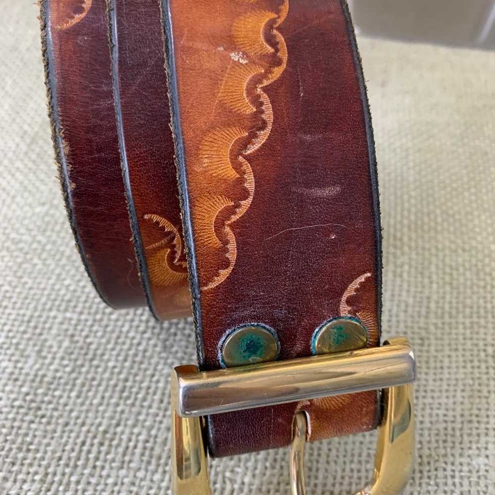 Vintage womens hand tooled full grain leather bel… - image 7