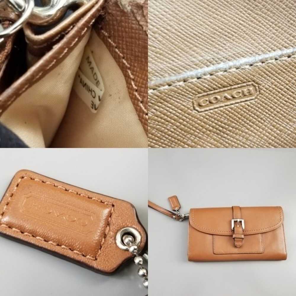 COACH Wristlet Tan Large snap closure Mini purse … - image 4