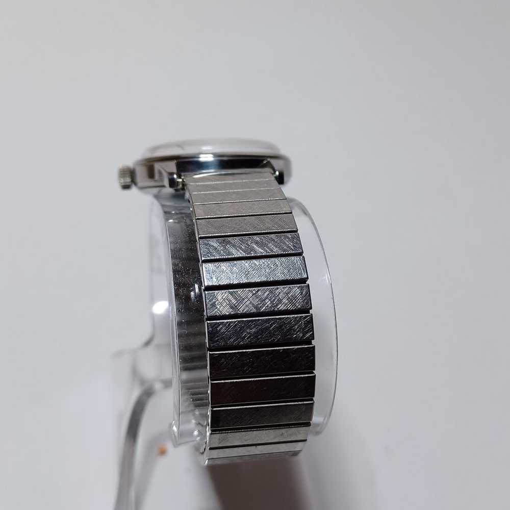 Vintage LA MARQUE Wristwatch 17 Jewels Shockresis… - image 6