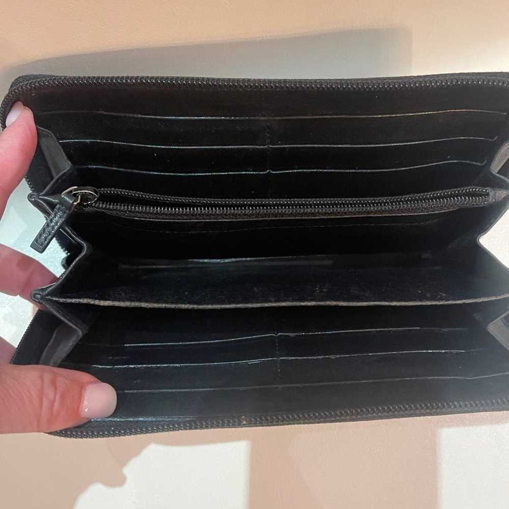 Vintage black gucci wallet with duster - image 8