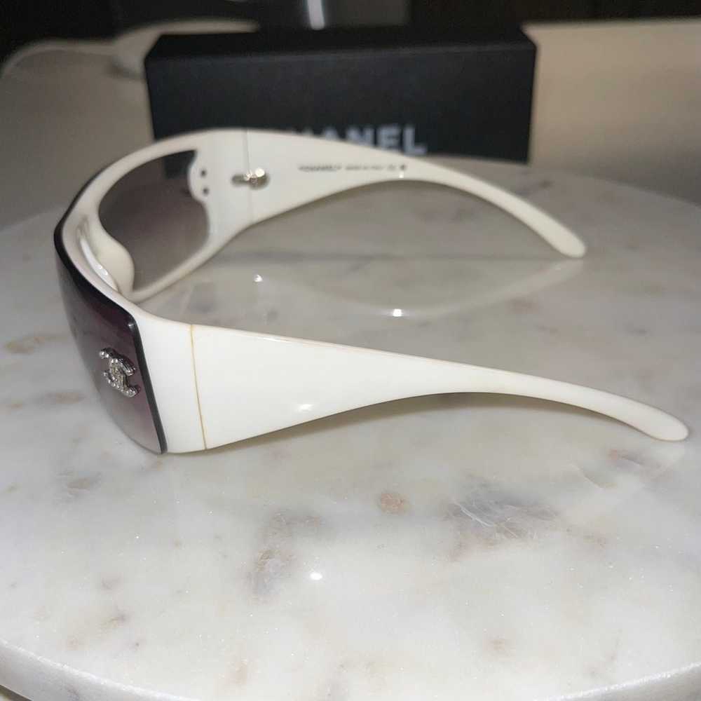 Chanel Vintage Crystal Logo Sunglasses White Fram… - image 10