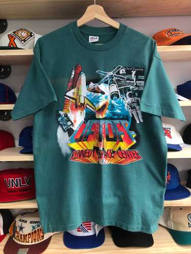 Vintage Kennedy Space Center Lift Off Tee Size Lar