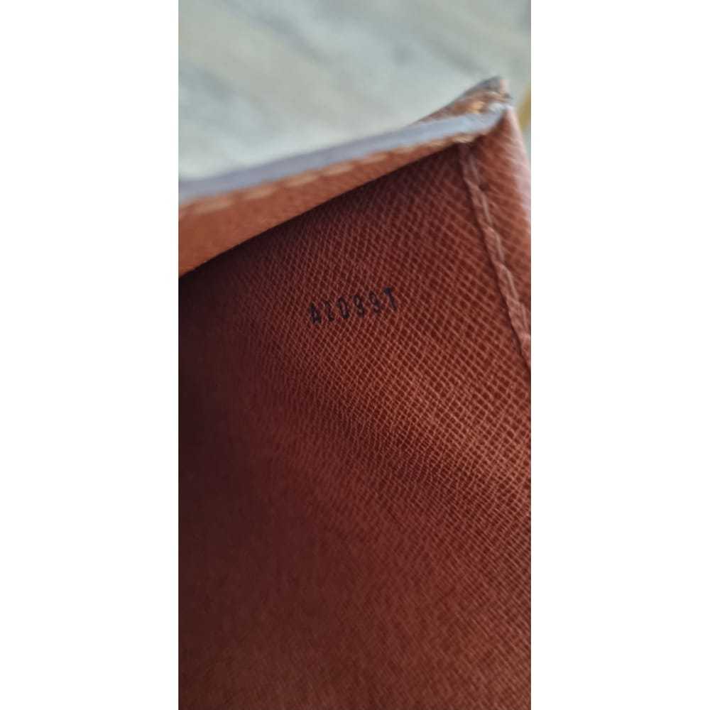 Louis Vuitton Bordeaux leather crossbody bag - image 2