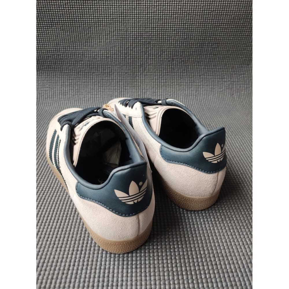 Adidas Gazelle trainers - image 2