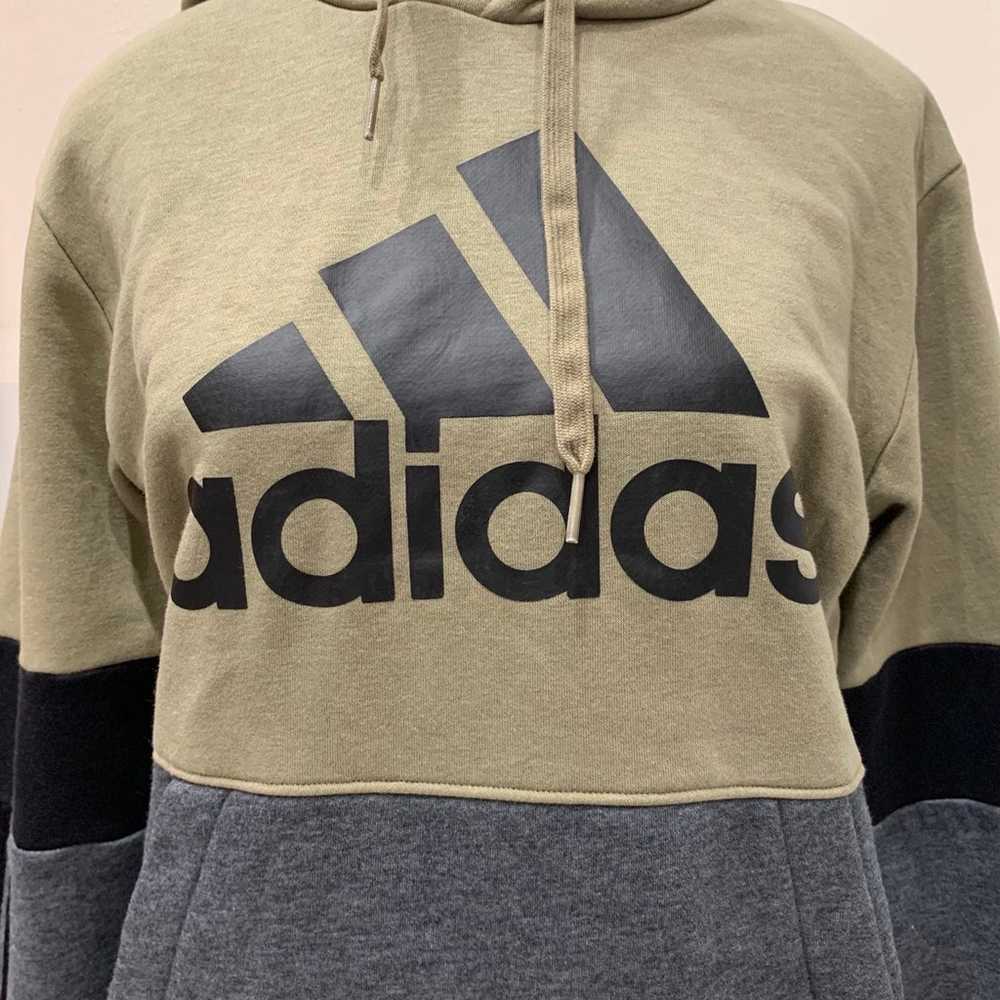 Adidas mens Essentials Colorblock Hoodie size Sma… - image 2