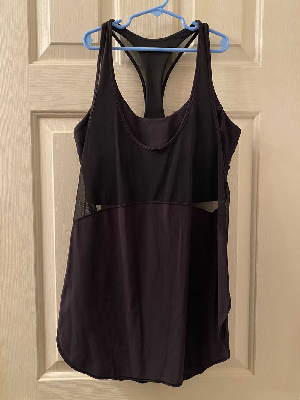 Lululemon Lululemon Twist Around Tank Top Sz 8 Bl… - image 1