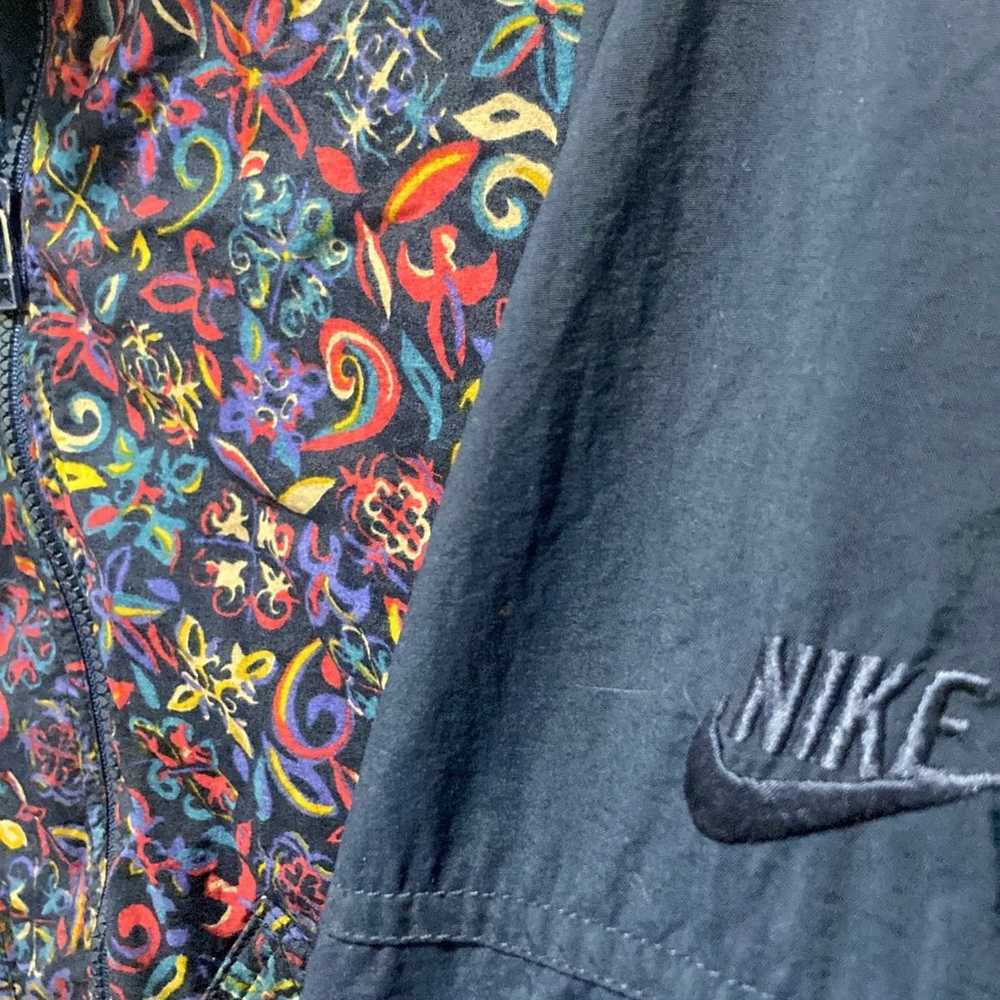 nike all over print vintage zip up jacket fits me… - image 6