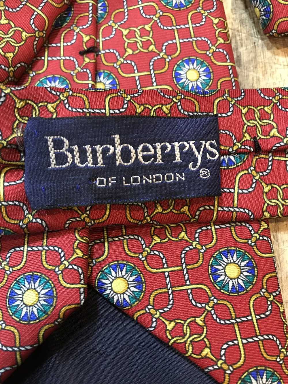 Burberry Vintage “Burberrys” Knight Tie - image 4