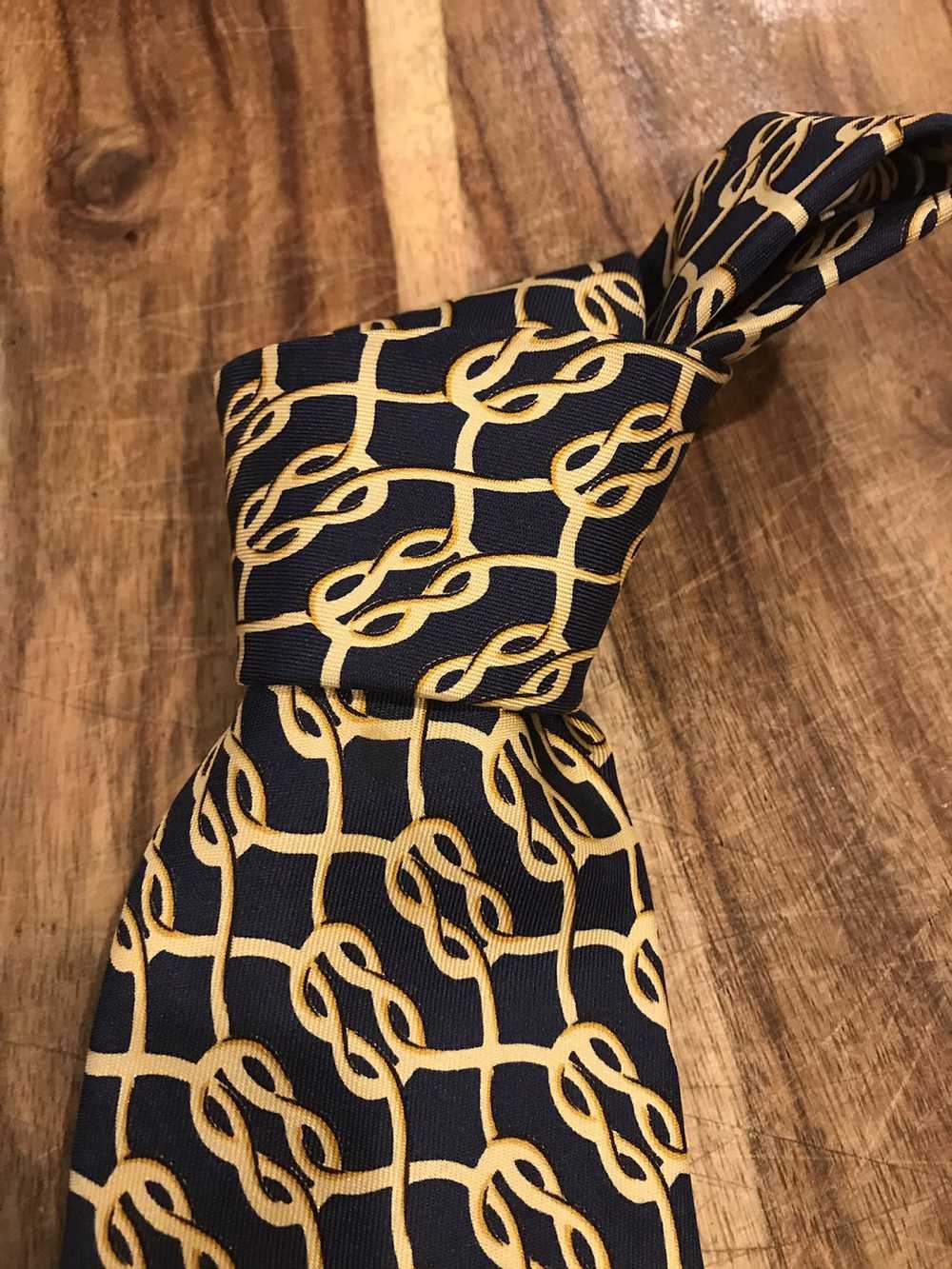 Gucci Silk “Reef Knot” pattern tie - image 6