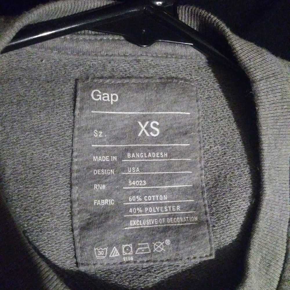Gray Vintage USA Gap Sweatshirt - image 2