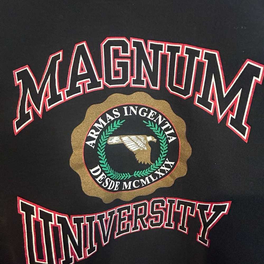 Vtg 90’s Magnum University Crewneck Sweatshirt - image 6