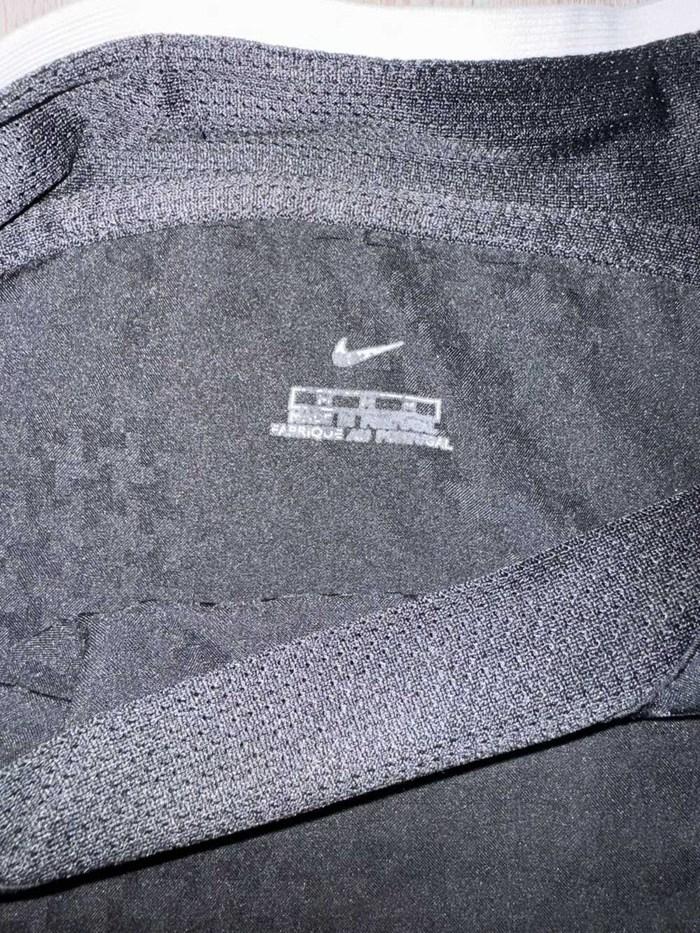 Nike × Vintage Manchester United 2003 Jersey - image 4