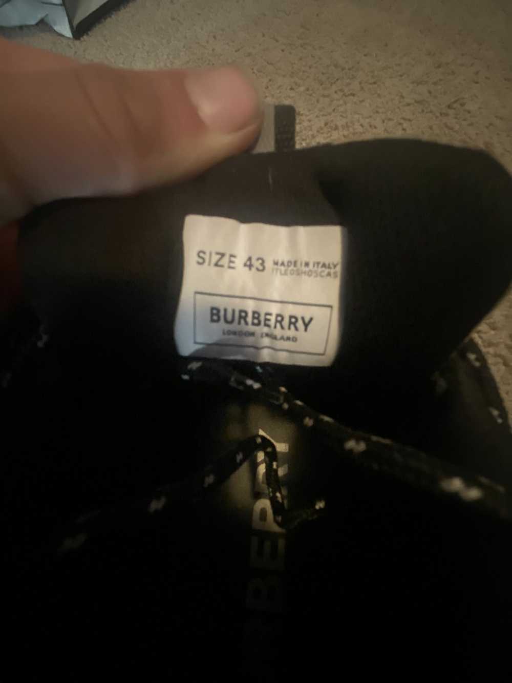 Burberry × Designer × Streetwear Burberry Black V… - image 6