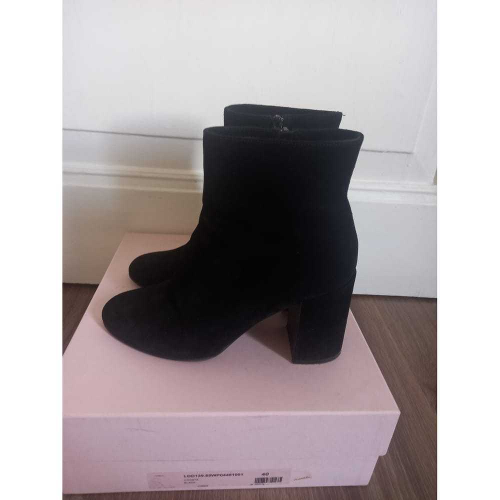 L Autre Chose Boots - image 4