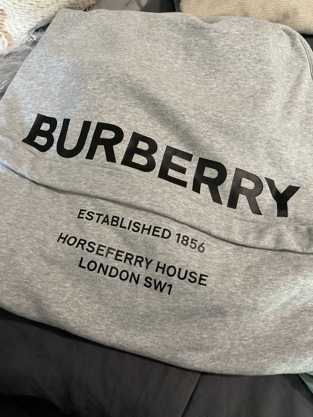 Burberry × Riccardo Tisci Burberry Horseferry Hoo… - image 7