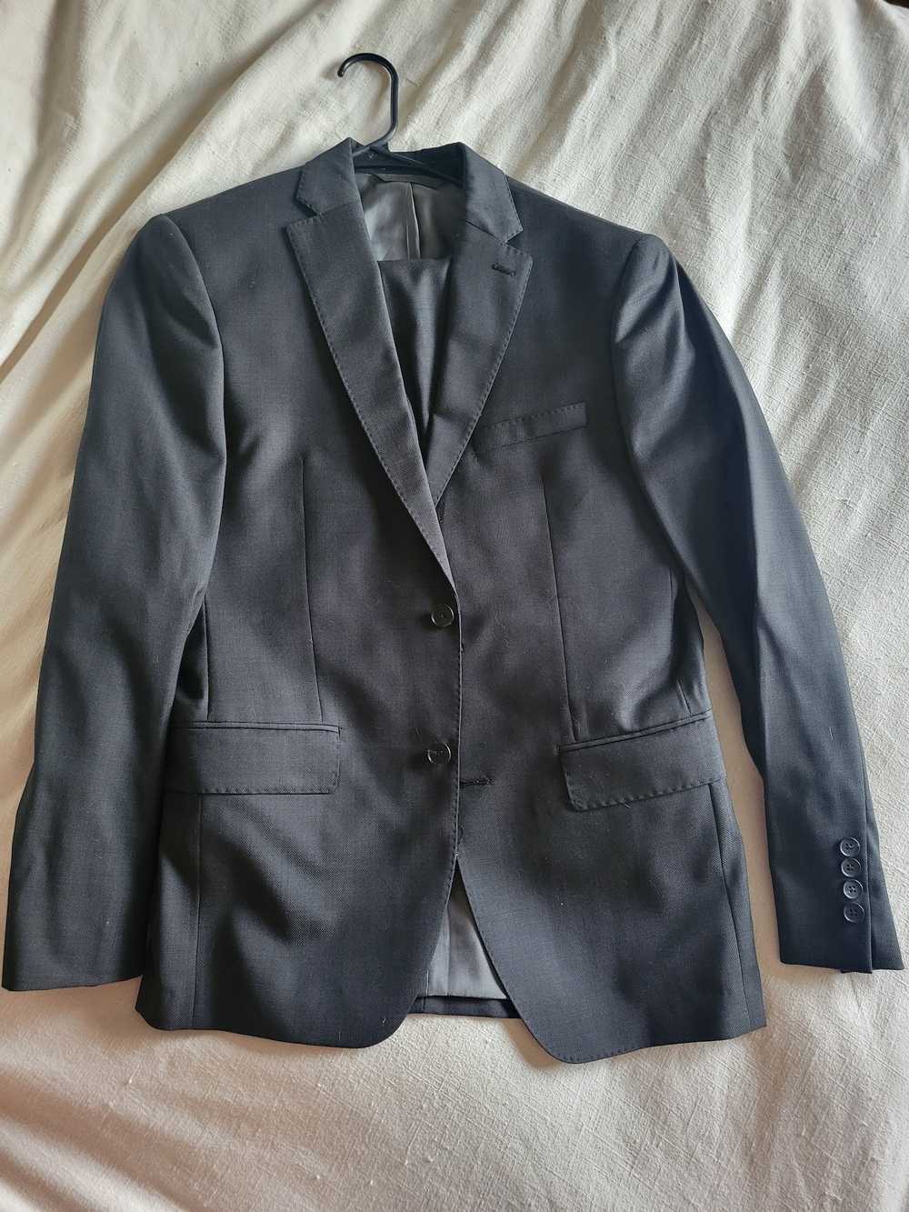 DKNY DKNY Men's Black Slim Fit SUIT 38R 32-30 - O… - image 2