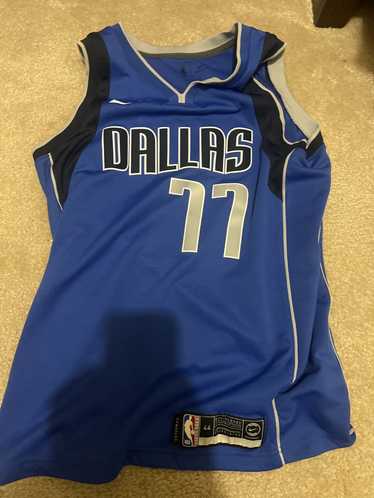 Nike Nike Luka Doncic blue Dallas jersey