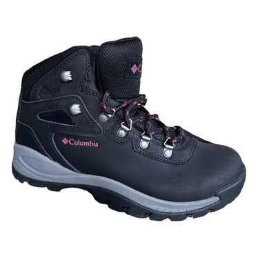 Columbia Leather snow boots - image 1