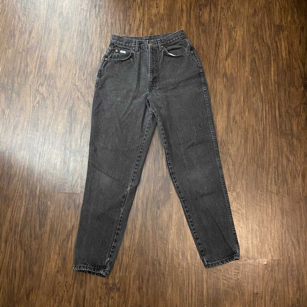Vintage Chic Black Jeans - image 2