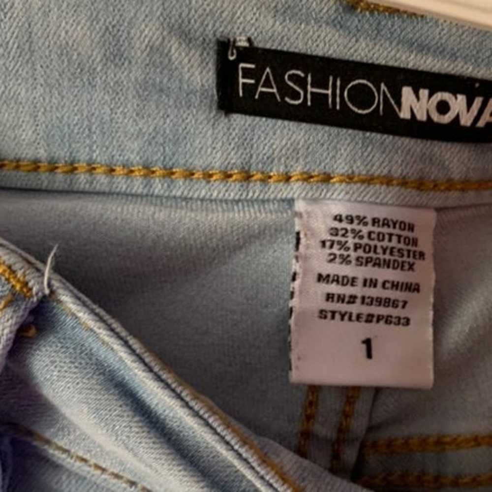 Fashion nova classic midrise skinny jean - image 4