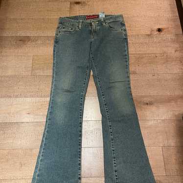Levi’s 524 Jeans