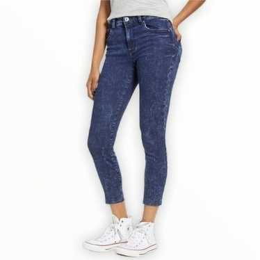 DKNY Vintage Wash Mid Rise Ankle Cropped Jean 8
