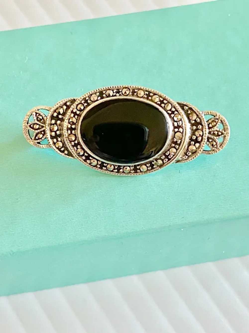 Vintage Sterling Silver Onyx & Marcasite Oval Art… - image 4