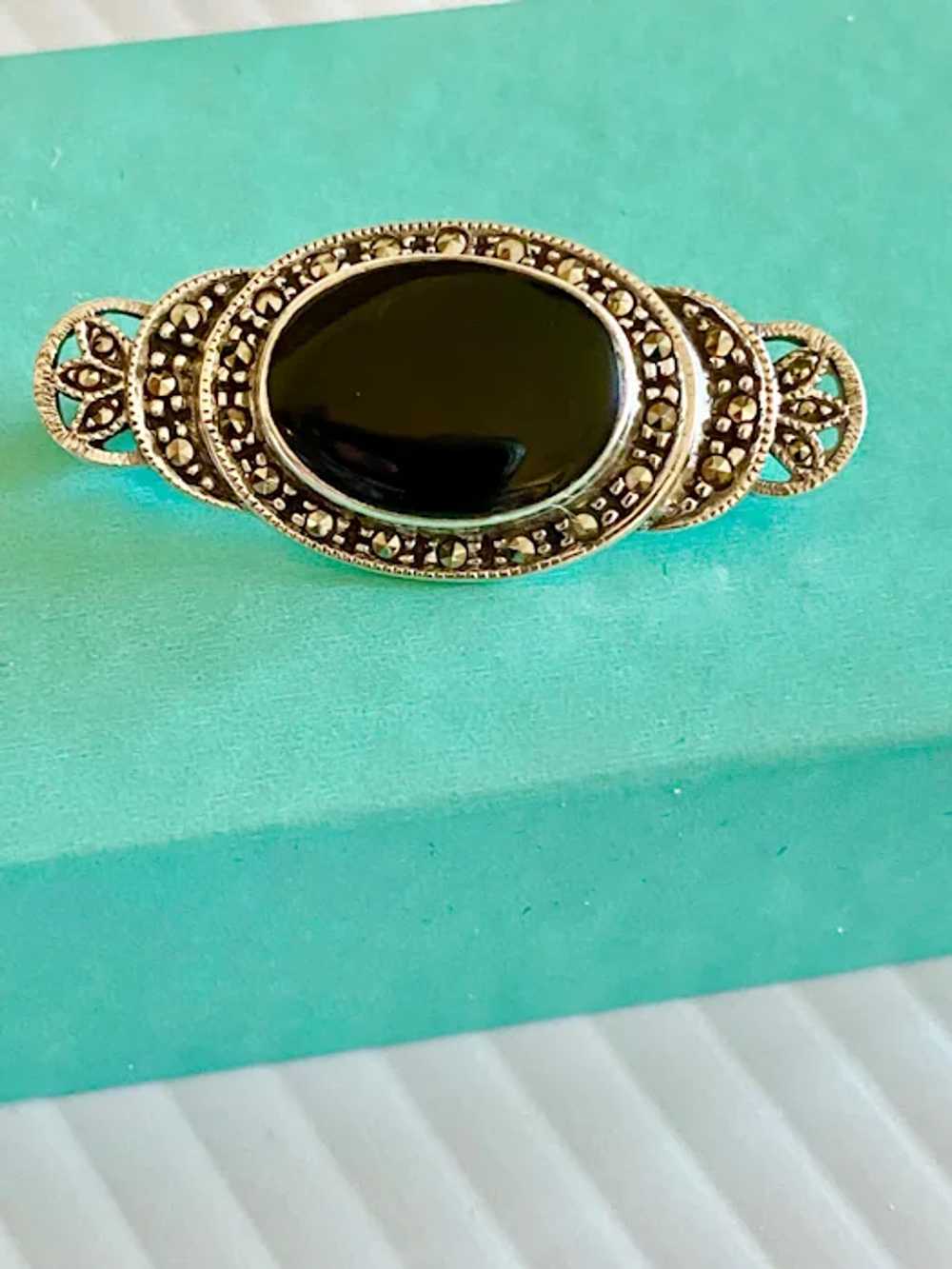 Vintage Sterling Silver Onyx & Marcasite Oval Art… - image 5