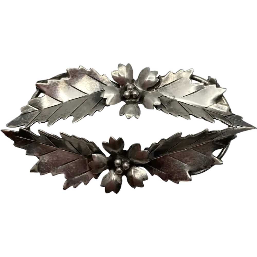 Sterling Silver Floral and Foliate Oval Brooch - image 1