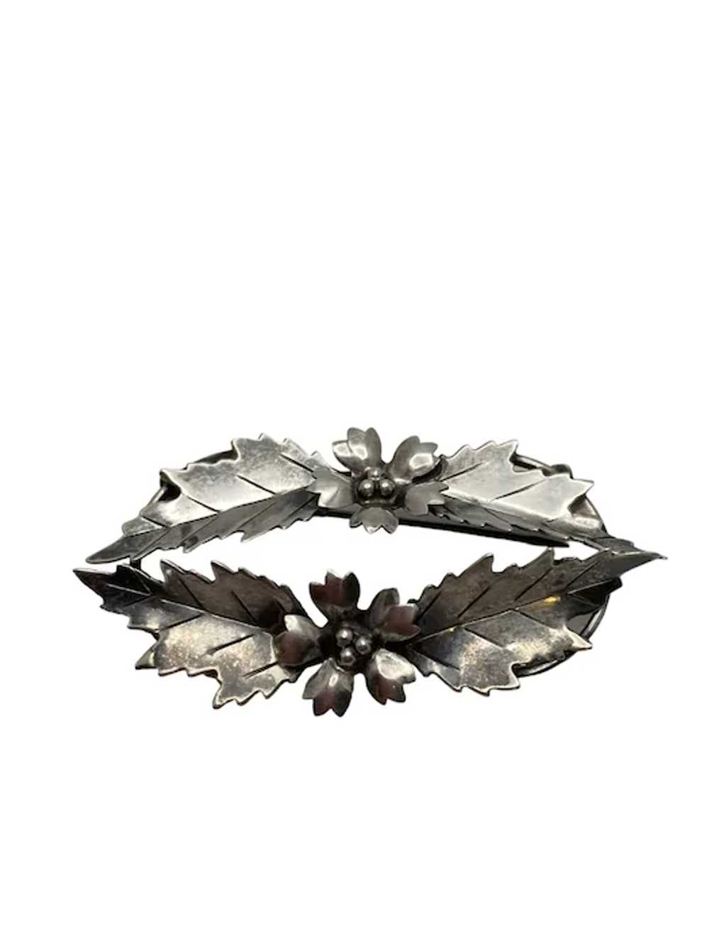 Sterling Silver Floral and Foliate Oval Brooch - image 3