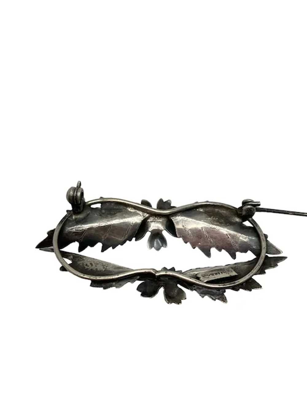 Sterling Silver Floral and Foliate Oval Brooch - image 5