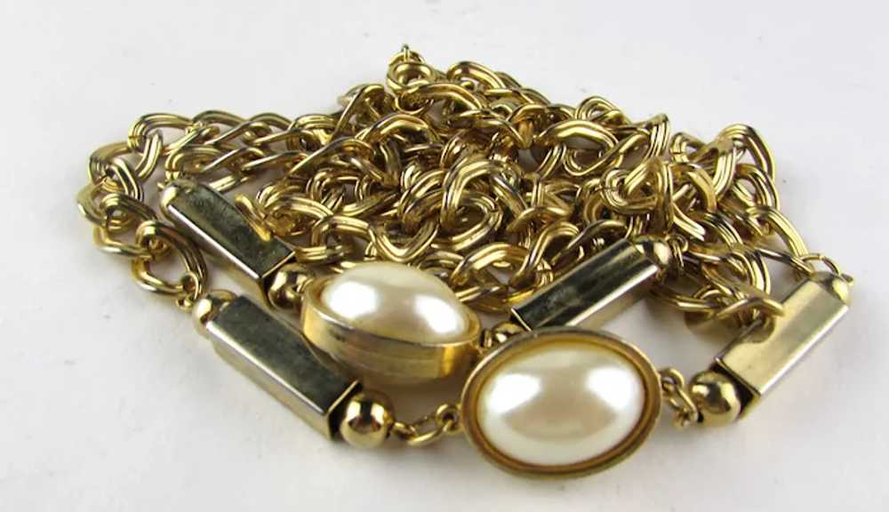 Gold Tone Heavy Chain With Faux Pearl Focals - image 12