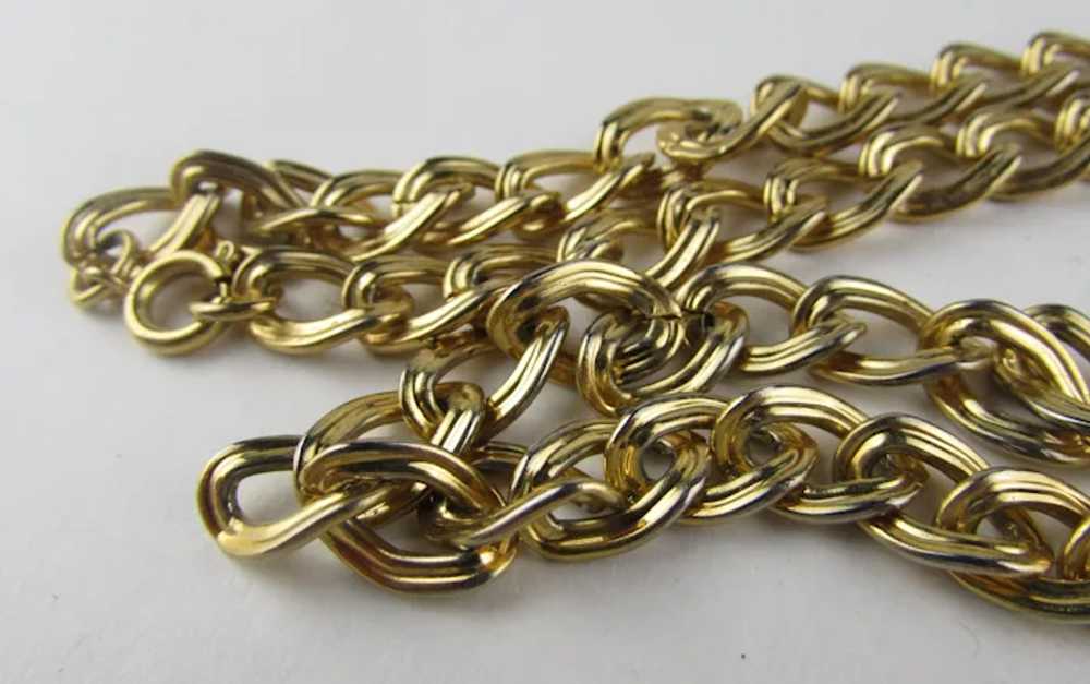 Gold Tone Heavy Chain With Faux Pearl Focals - image 9