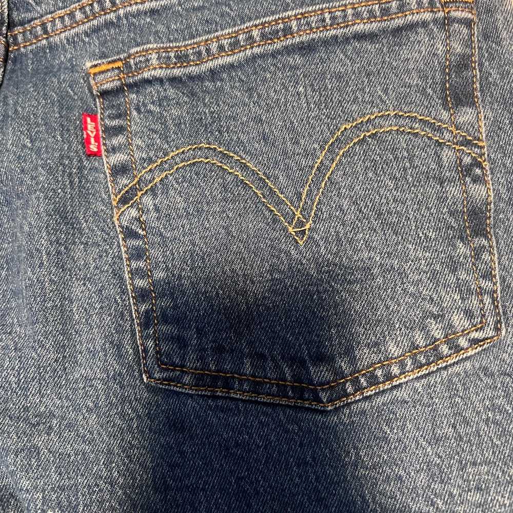 levi 501 jeans - image 3