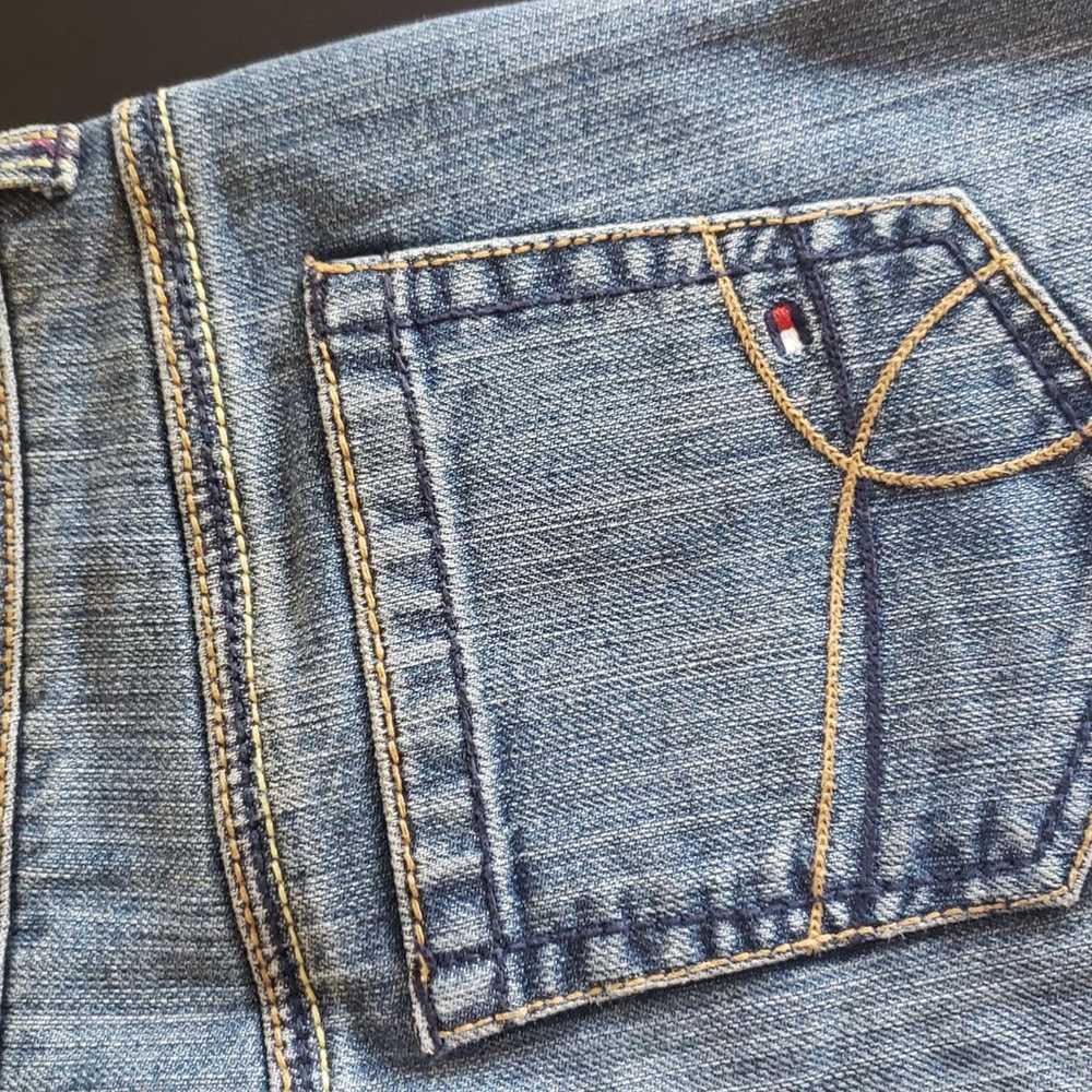 Tommy Hilfiger Jeans- Size 4
Vintage 90s - image 5