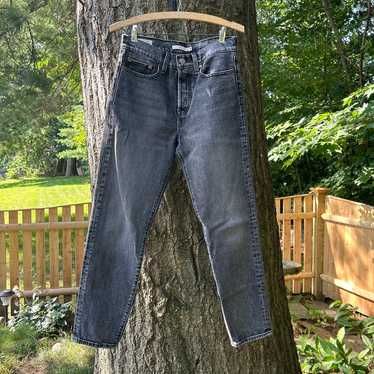 BRAND NEW WOT Levi’s Wedgie Jeans