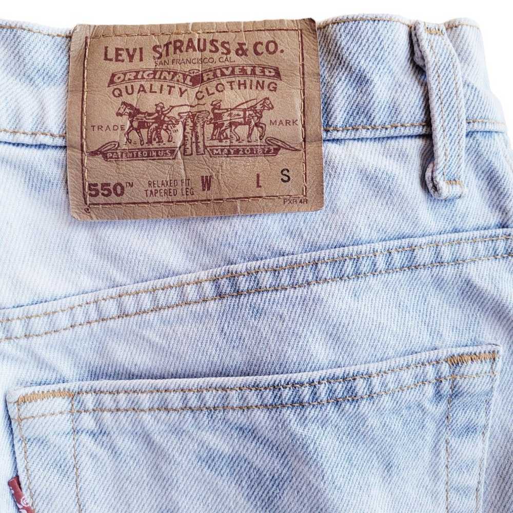 Vintage Levi's 550 Relaxed Fit Tapered Leg Light … - image 3