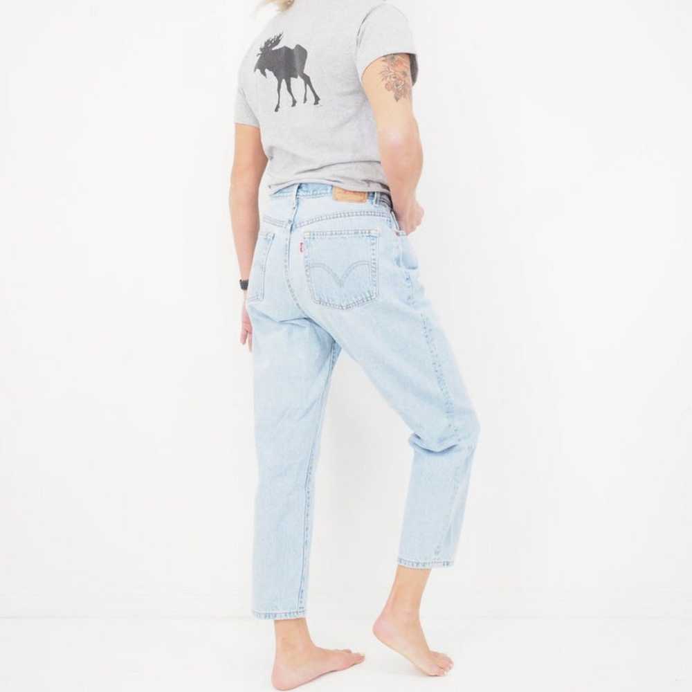 Vintage Levi's 550 Relaxed Fit Tapered Leg Light … - image 7