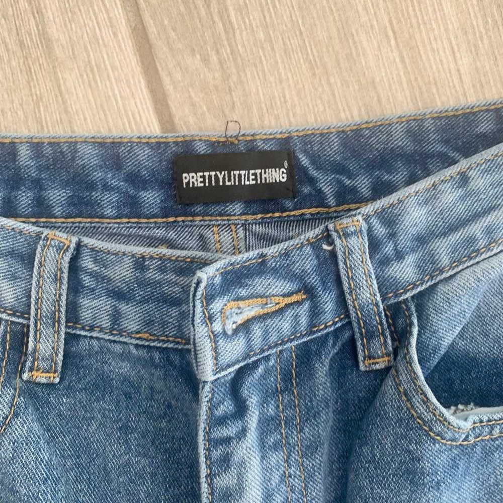 PrettyLittleThing high waisted Jeans - image 3